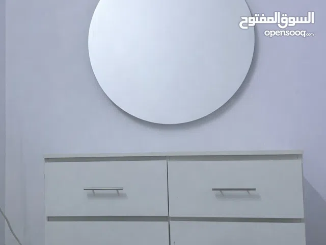 دولاب وتسريحه