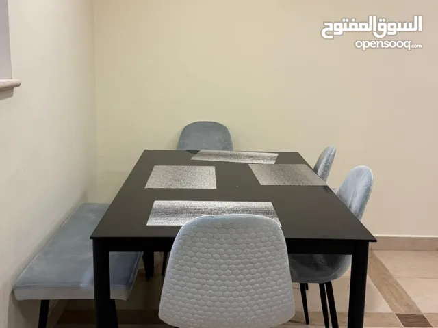طاولت طعام جديدة