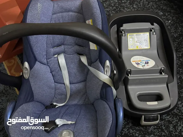 Maxi cosi car chair upto 2 years old baby only in 15BD