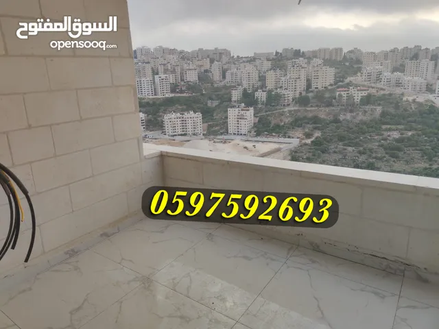 170 m2 3 Bedrooms Townhouse for Sale in Ramallah and Al-Bireh Ein Musbah