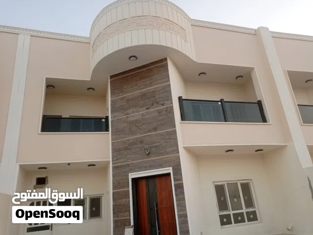 400 m2 4 Bedrooms Townhouse for Sale in Basra Al-Amal residential complex