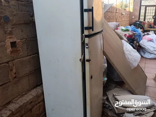 ثلاجة ليبهر 12 قدم