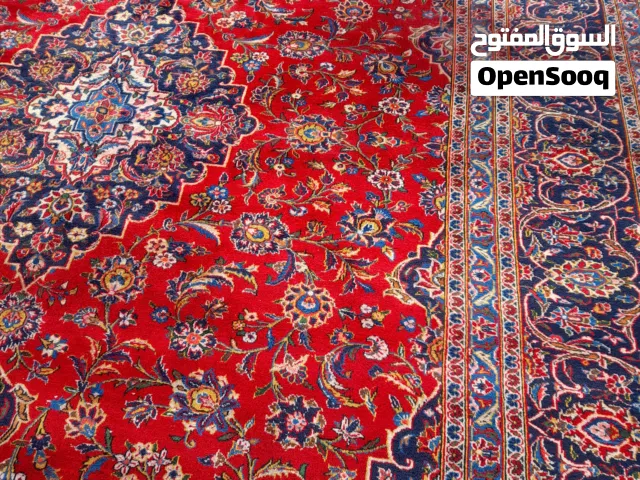 سجادة ايرانية يدوية كاشان مع بوفيه زان