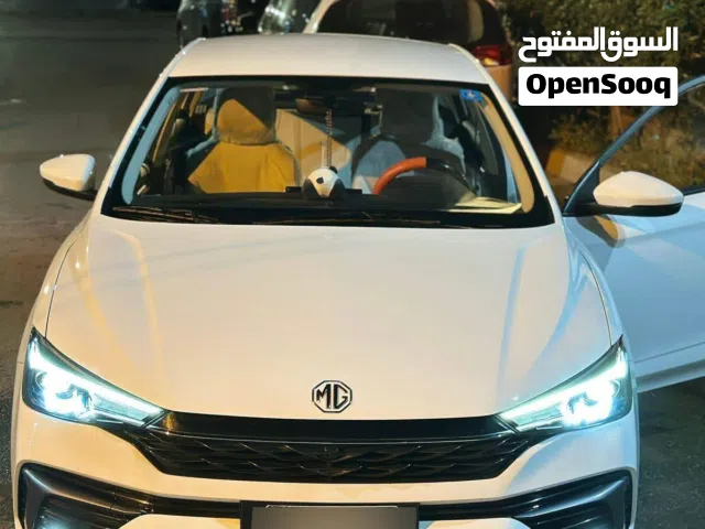 2025 ام جي MG 5