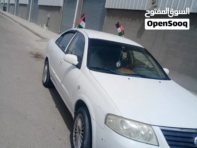 2012 Nissan Sunny SL