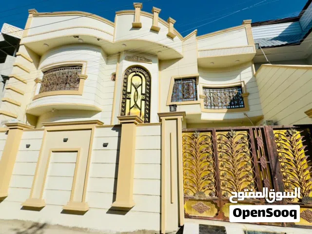 250 m2 More than 6 bedrooms Townhouse for Sale in Basra Kut Al Hijaj
