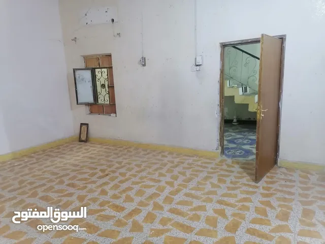 بيت سكني للإيجار في المعقل