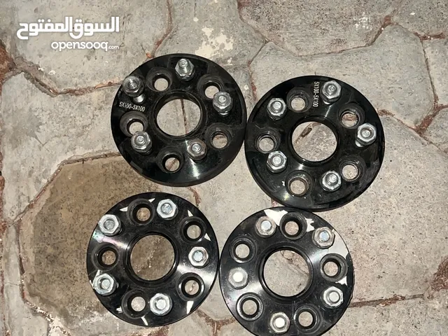 سبيسرات كرولا راكبات ع كرولا 2010 امورهن طيبه 4 حبات ب 20 ريال