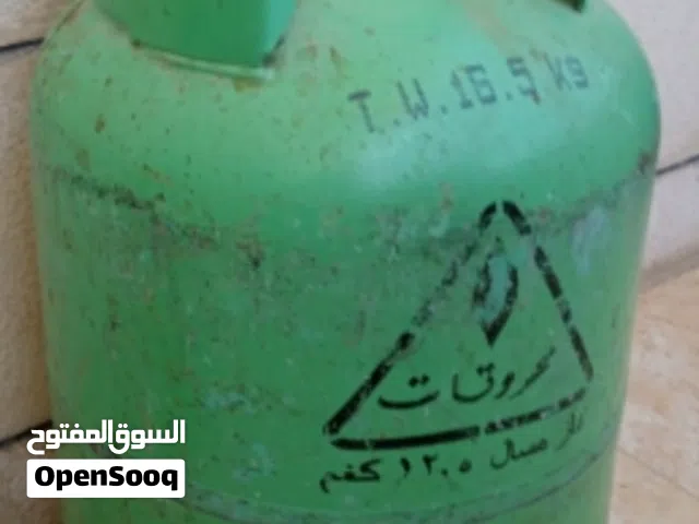 السلام عليكم موجود جرتين غاز فاضيات الوحدة ب 35 في اربد شارع الحصن