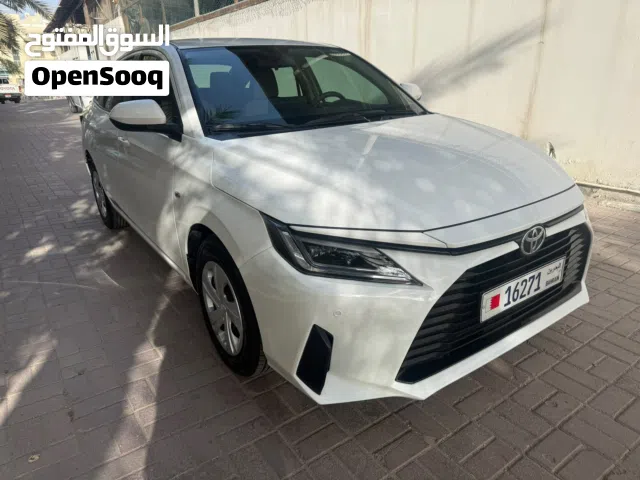 2024 تويوتا يارس SE