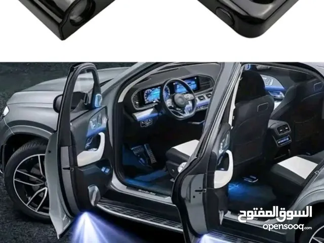 مصباح ترحيبي لاسلكي ذكي معروف بواسطة شعار الباب / ليزر عالي الوضوح /تصميم ألياف الكربون..