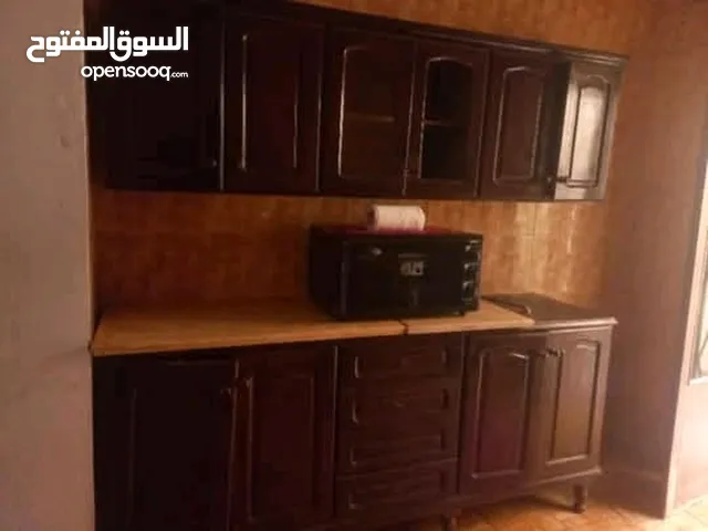 180 m2 4 Bedrooms Townhouse for Rent in Tripoli Ghut Shaal