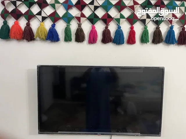 Wansa Smart 42 inch TV in Al Ahmadi