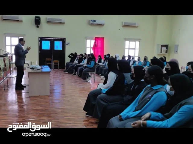 مدرب لغه انجليزيه