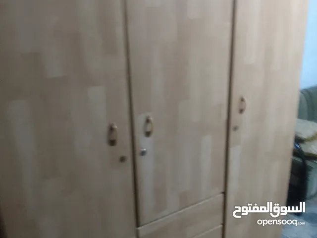 خزانة 3 درف للبيع