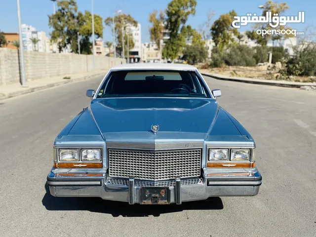 Cadillac Fleetwood 1987 in Tripoli