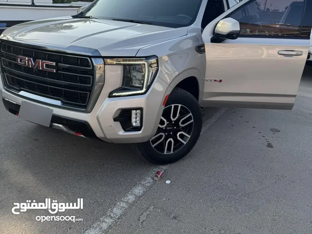 GMC Yukon AT4 2022