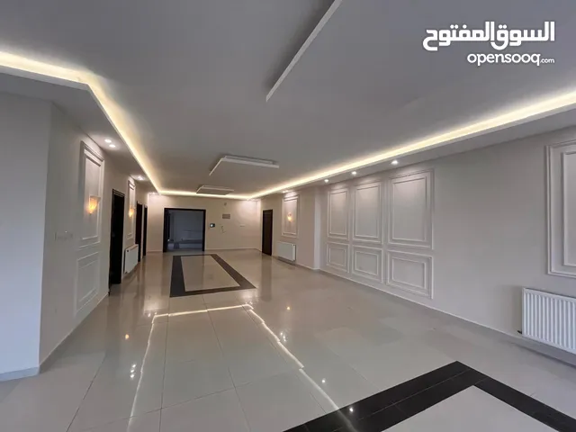 365m2 3 Bedrooms Apartments for Sale in Amman Al-Thuheir