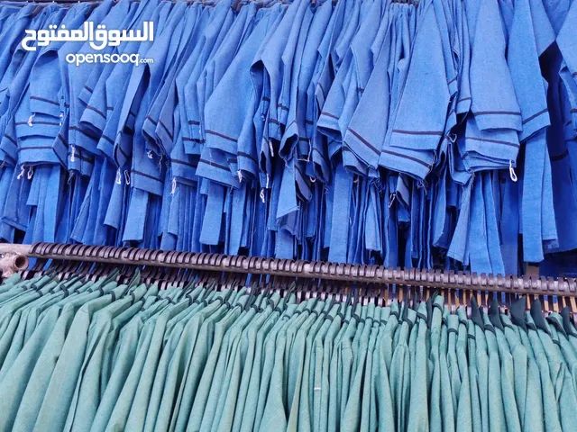 مراييل مدارس. حرق اسعار غير شكل. من المشغل مباشره. جملة الجمله