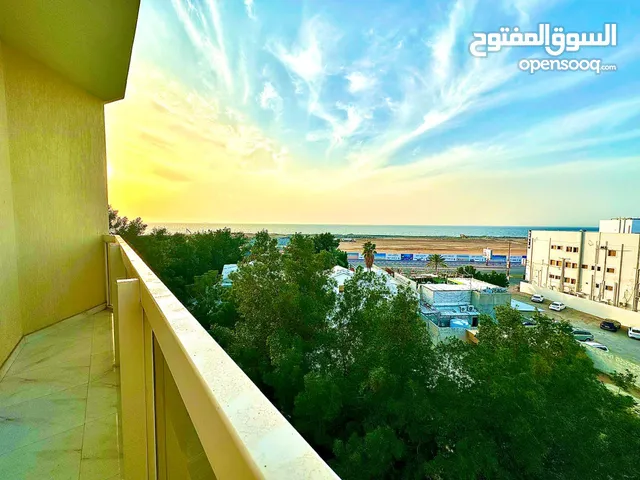 z9 غرفتين وصالة - كورنيش عجمان - شهري - شامل - مفروشة-اطلاله مميزه -مبني عائلات