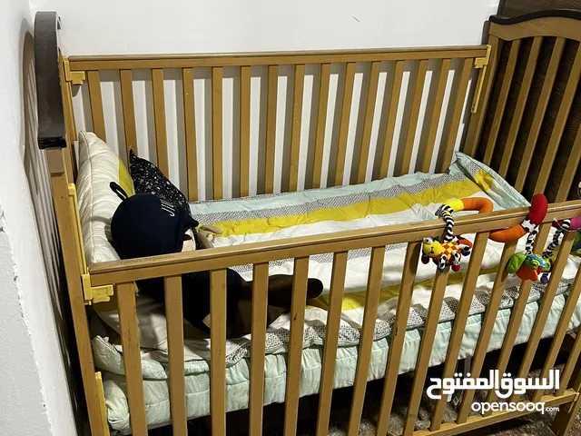 جربايه اطفال خشب
