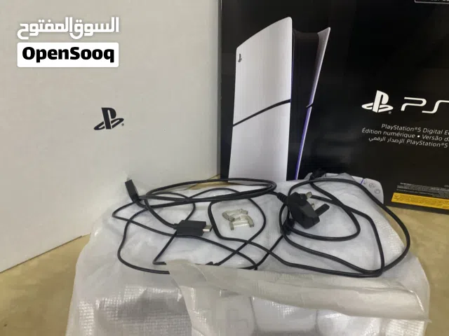 بلاي ستيشن 5 سليم بدون  حامل للقرص نسخة الشرق الأوسط