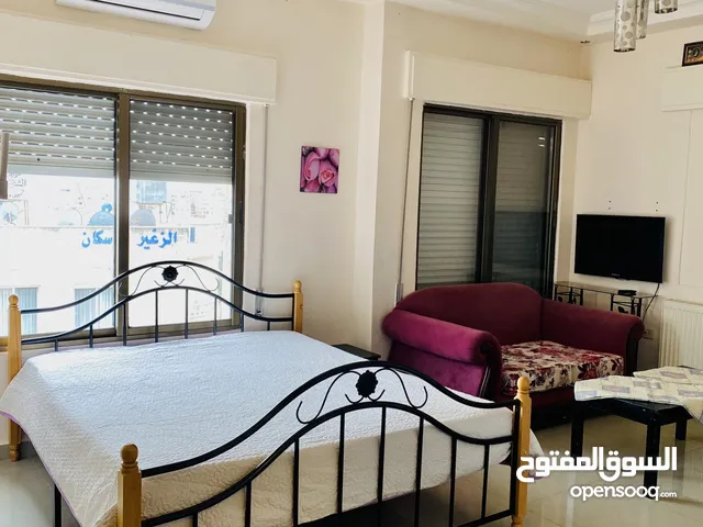 142 m2 5 Bedrooms Apartments for Sale in Amman Hay Albarakeh