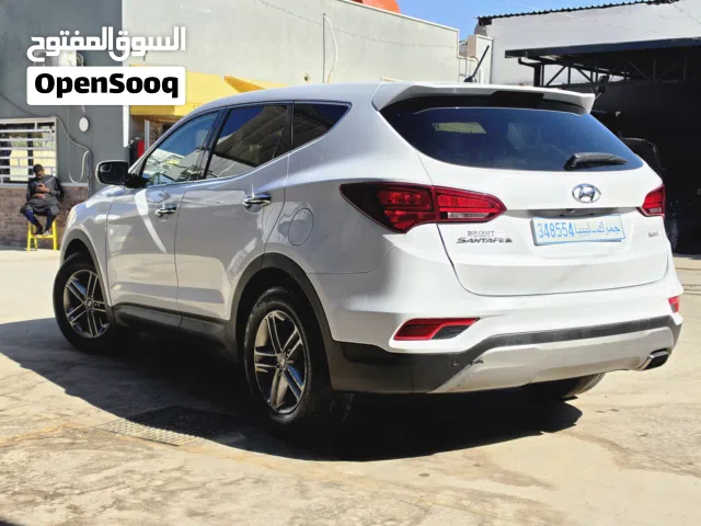 2018 هيونداي سنتافي Standard