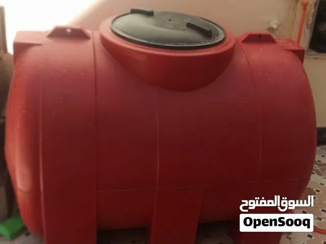 مقطورات ثنني نص طن الواحدة على 60 واحدة ماي حلو والثانية لا استخدم نظيف