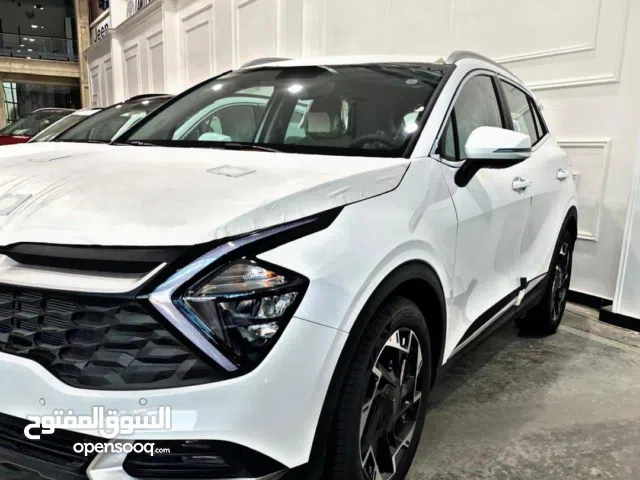 كيا سبورتج قمارة حديد عداد المسافة 2000 فول مواصفات بدون بانوراما   يتوفر بيع او مراوس   معرض البحر