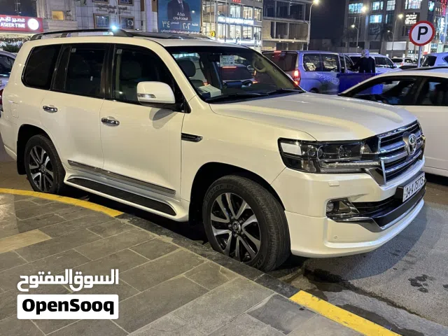 Used Toyota Land Cruiser in Basra