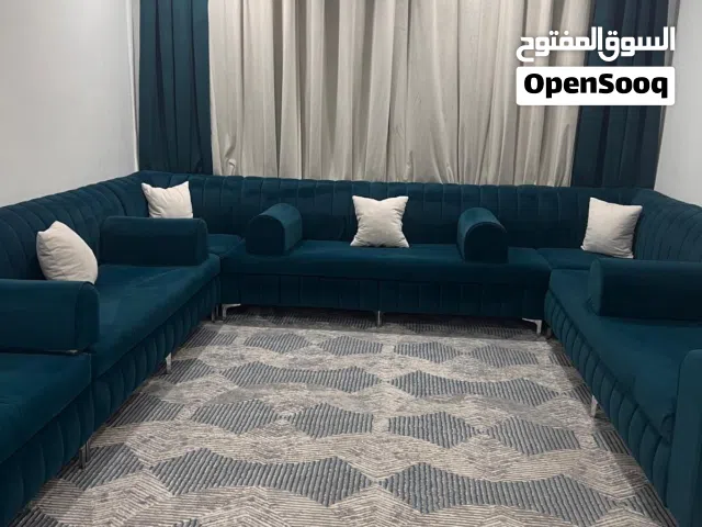 للبيع طقم كنب