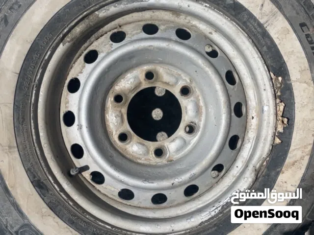 رنجات ست براغي تركب ع البياكب والباصات واغلب السيارات الست براغي مع تواير