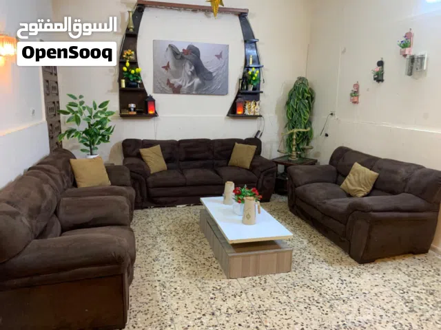 طقم كنب الدب مع طاولة وكفر