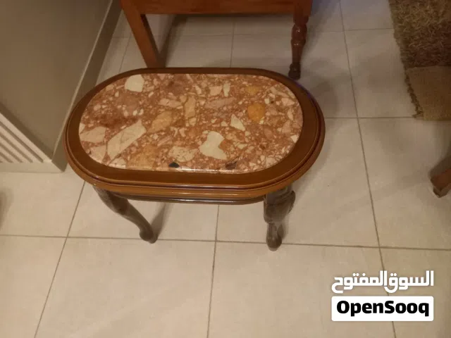 صالون 7 مقاعد بحالة ممتازة