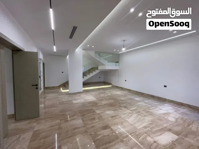 235 m2 5 Bedrooms Apartments for Rent in Tripoli Al-Nofliyen