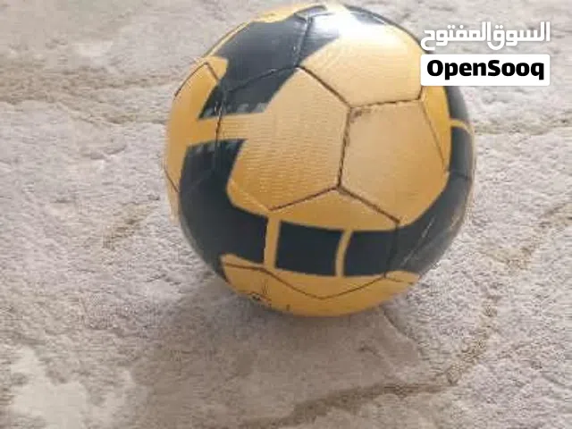 كره قدم للبيع