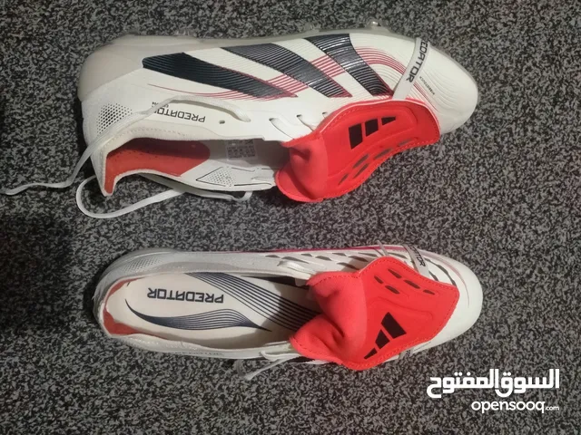 45 Sport Shoes in Amman