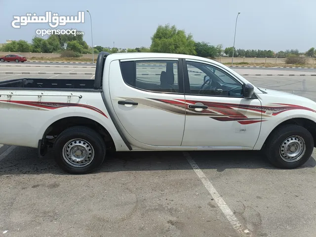 Used Mitsubishi L200 in Al Batinah