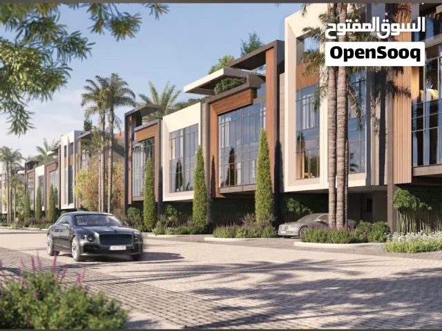 4200 ft² 4 Bedrooms Villa for Sale in Dubai Dubai Investment Park