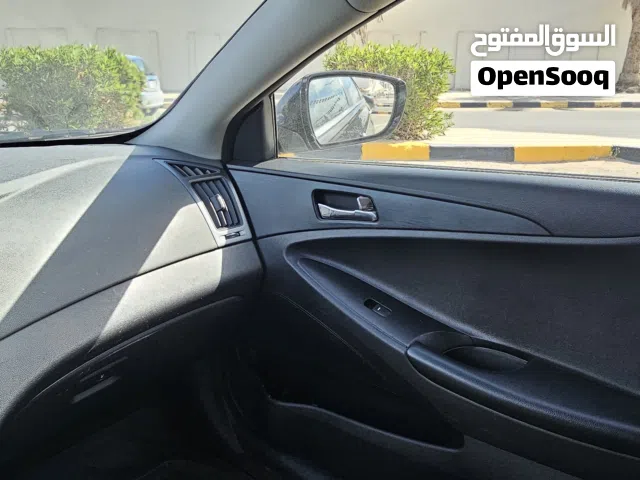 Used Hyundai Sonata in Tripoli
