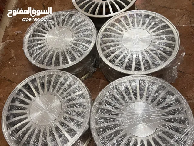 1998للبيـع فقط ليس للبدل