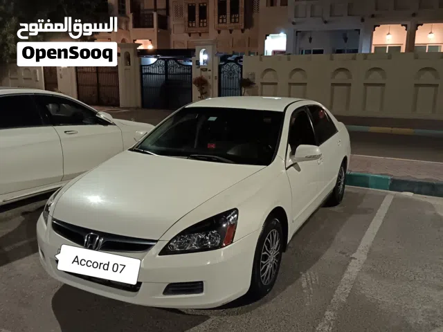 2007 هوندا اكورد Standard