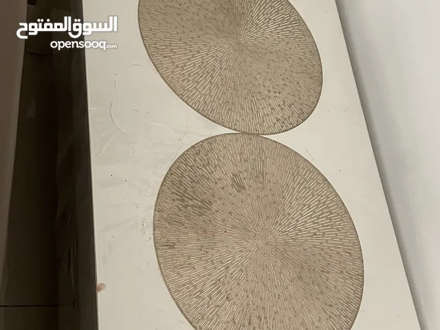 طاولة ايكيا 90 سم