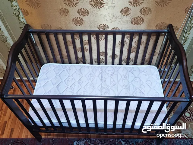 سرير اطفال سويسرية  Switszerland baby bed