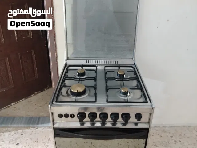 عرض مميز ومحدود   غاز يونيفرسال الإيطالي الأصلي – 4 عيون  ستانلس ستيل  أساس الشركة بحالة مم