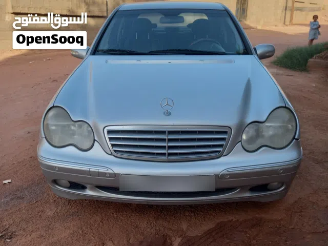 مرسيدسC320