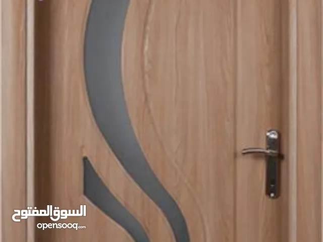 منجرة الغولي لجميع انواع النجاره ابواب غرف نوم دربزينات مجالس مغربيه  المكان صنعاء جوار محططه الخمسي