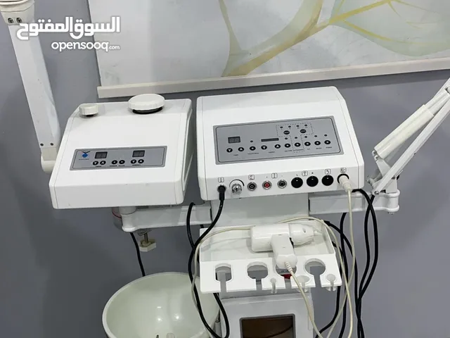 اجهزة وأدوات صالون تجميل