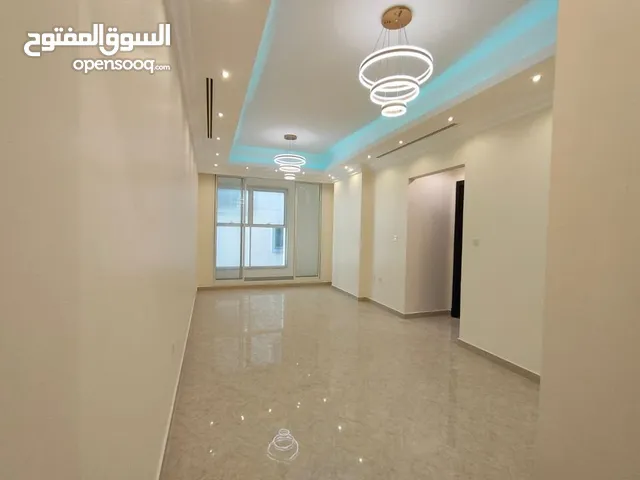 شقة #فندقية ثلاث غرف وصالة في #عجمان   اول ساكن للايجار السنوي في #الروضة 3 شهرفري وباركن فري